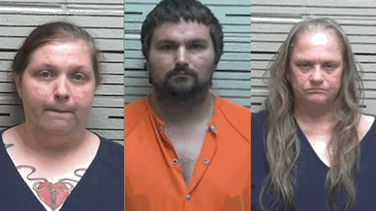 Family chained naked 13-year-old boy to a door, AL cops 