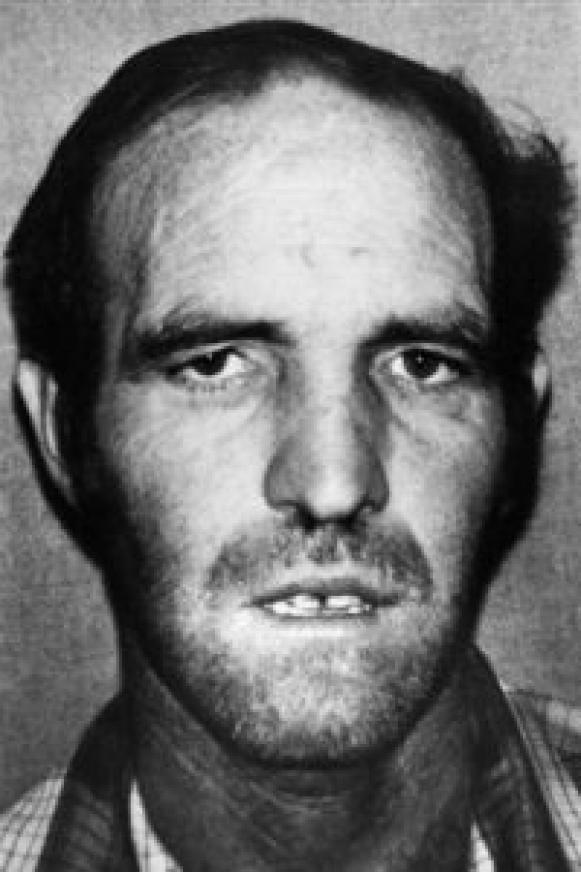 ** FILE **Ottis Toole, 36, shown in this undated photo, confessed to police that he killed 6-year old Adam Walsh in 1981 after kidnapping him from a shopping mall  in Hollywood, Fla. The Hollywood Police Department officially closed the case Tuesday, Dec. 16,  2008, determining that Toole did actually kill Adam Walsh.  (AP Photo, File)