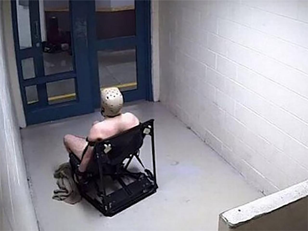 Disturbing Video Mentally Ill Inmate Andrew Holland Dies As Deputies