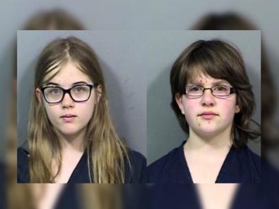 How Two Young Girls Swirled Down Into Madness Tried To Kill For Slender Man Crime History Investigation Discovery