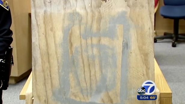 The plywood with symbol [ABC 7/screenshot]