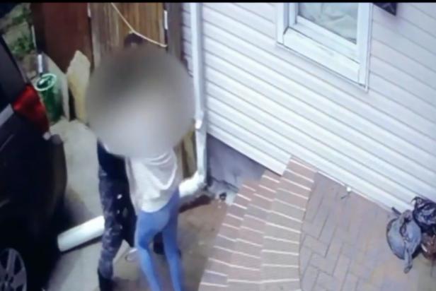 Surveillance video of 13-year-old girl fighting off alleged abductor [ABC News/screenshot]