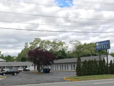 Shangri-La Motel