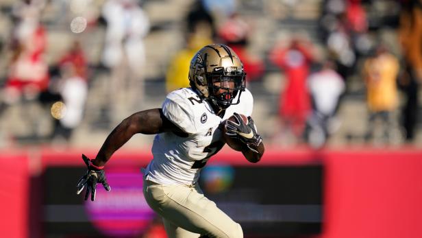 Central Florida running back Otis Anderson (2) carries the ball during an NCAA football game against Houston on Saturday, Oct. 31, 2020 in Houston. 