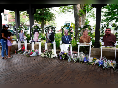 True Crime News Roundup: Loved Ones Mourn 7 Victims Killed In Fourth Of July Massacre