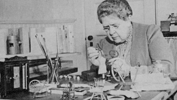 The Mother Of Forensic Science: How A Chicago Woman Changed Crime Scene Investigations